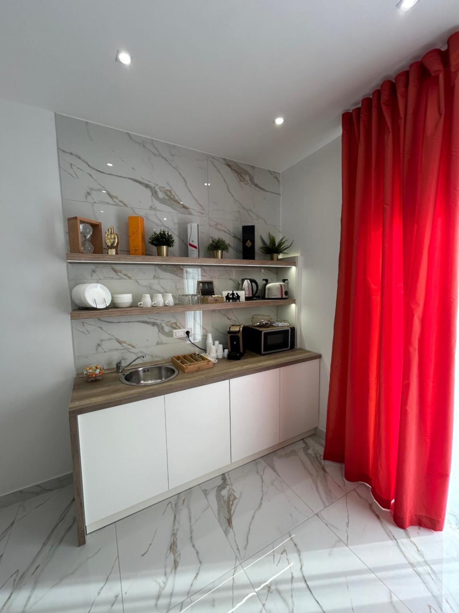 Savior Deluxe Rooms Napoli Esterno foto