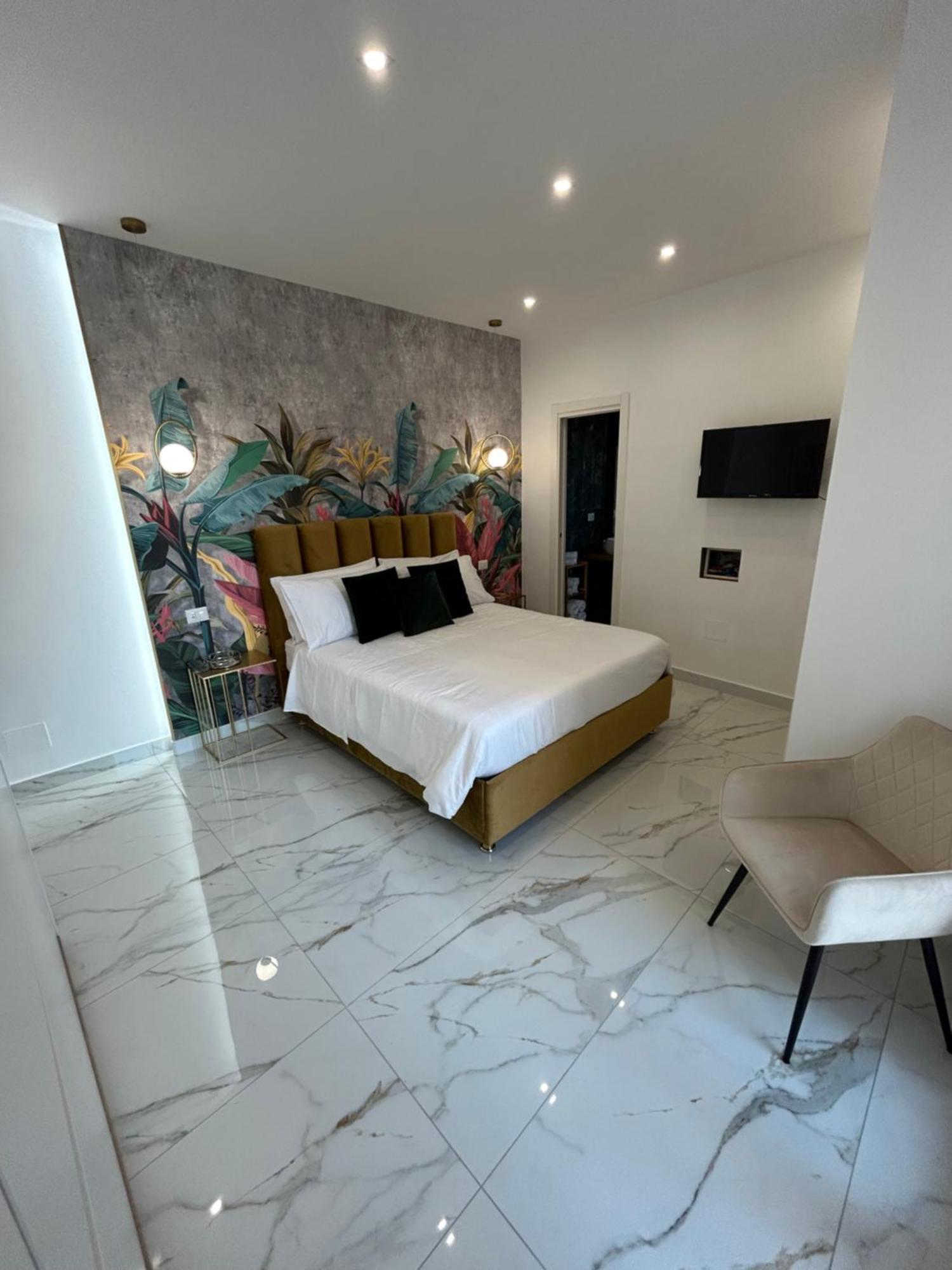 Savior Deluxe Rooms Napoli Esterno foto