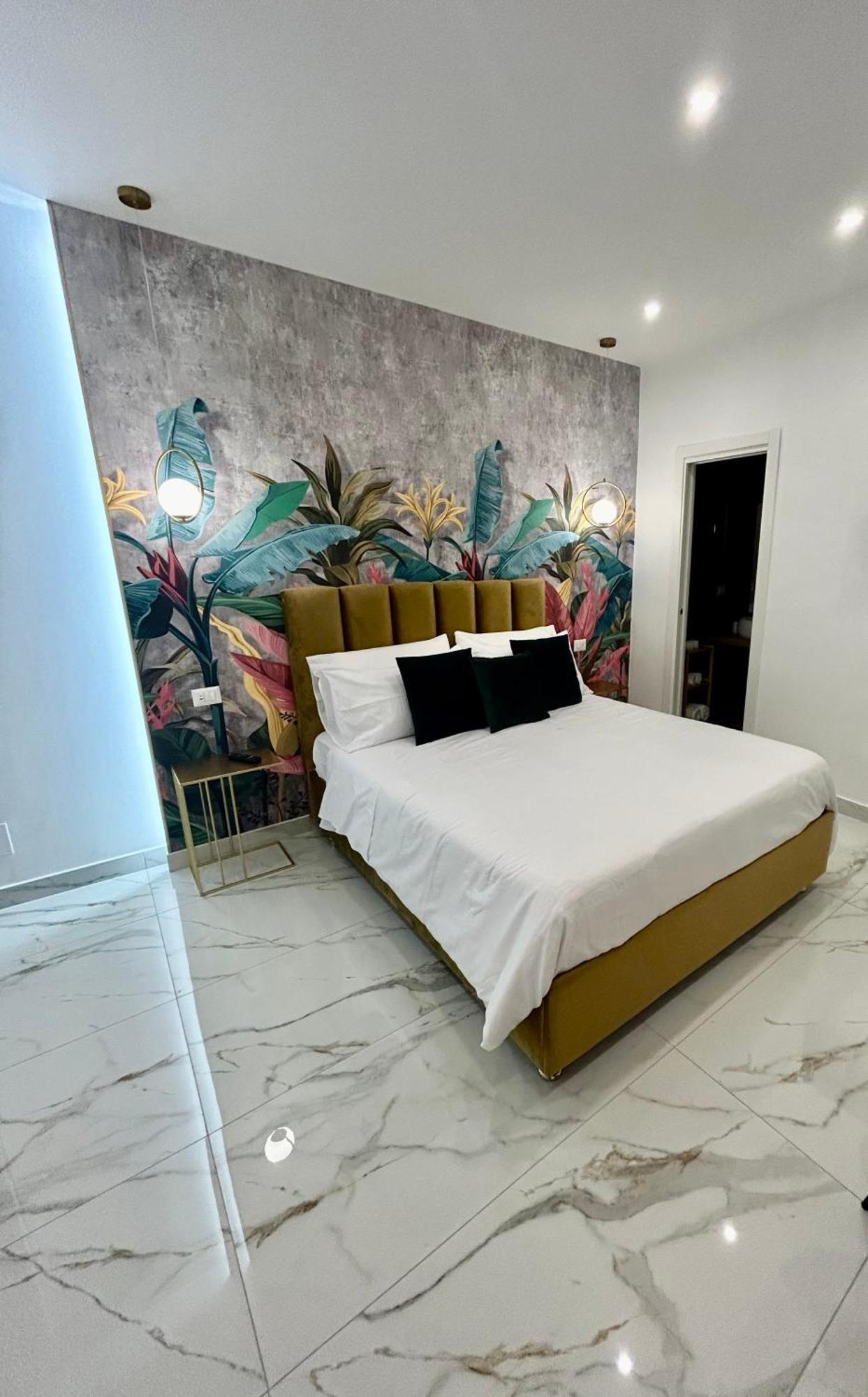Savior Deluxe Rooms Napoli Esterno foto