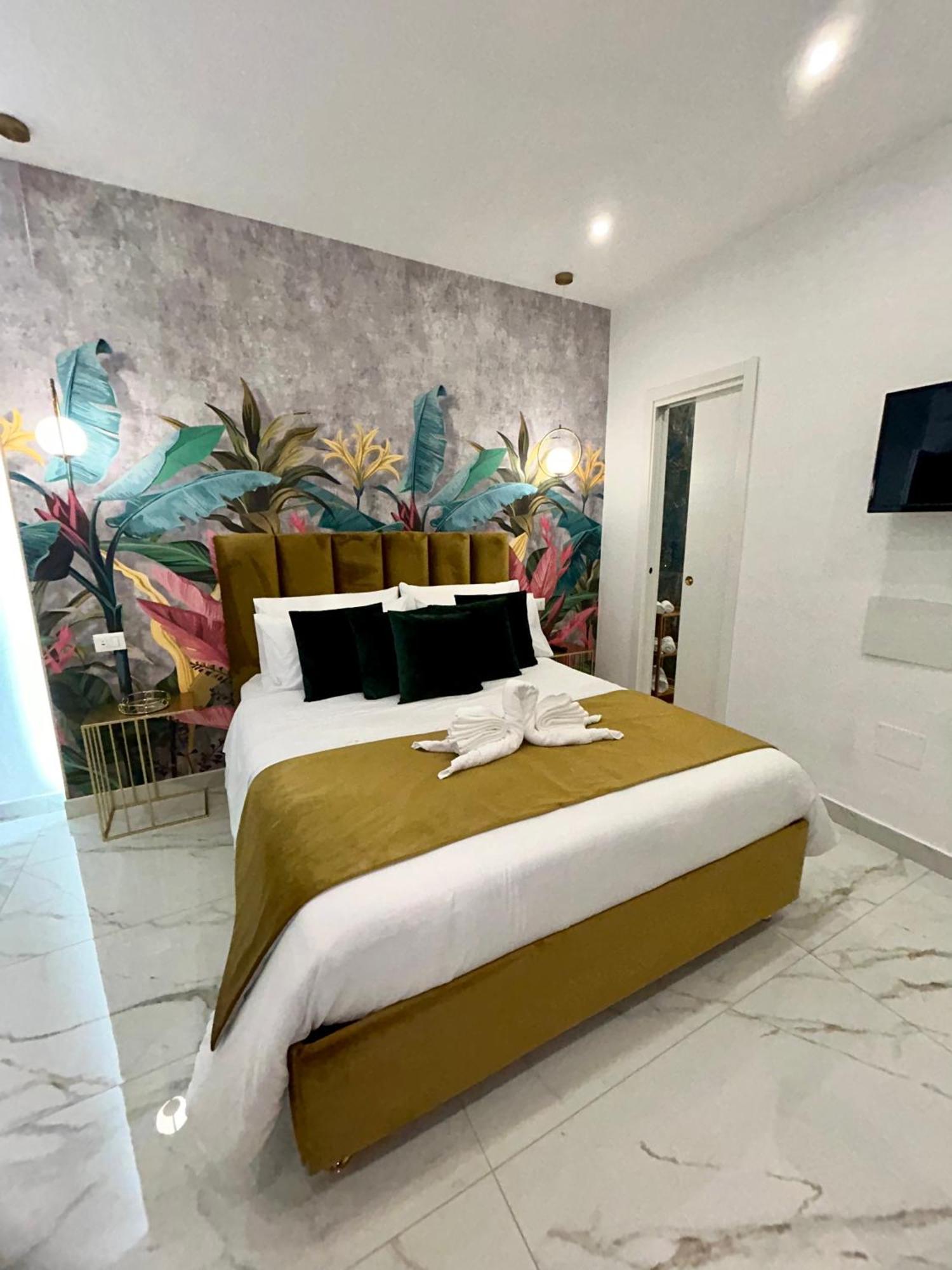 Savior Deluxe Rooms Napoli Esterno foto